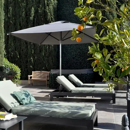 Bed & Breakfast Le Petit Chateau *