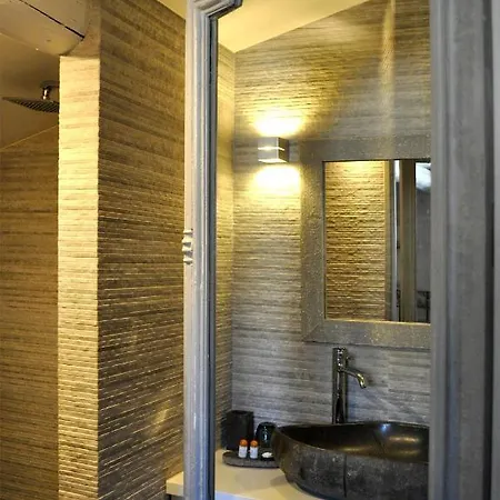 Bed & Breakfast Le Petit Chateau *